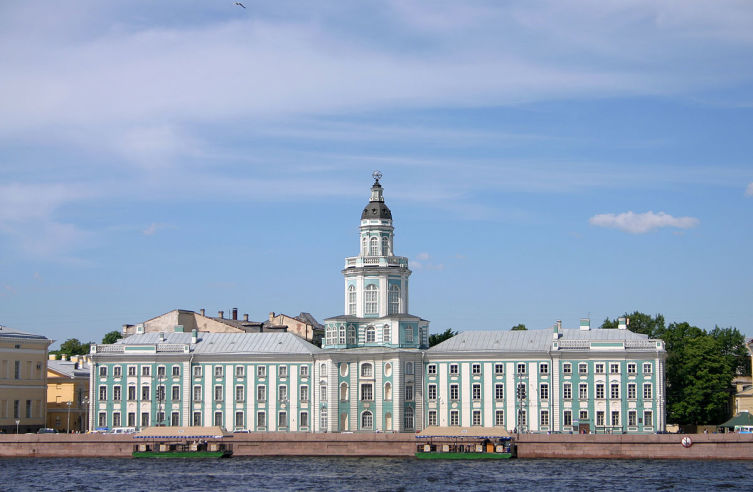 Здание Петербургской Академии наук во второй половине XVIII века