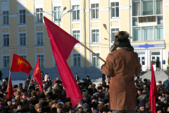 Уже первые месяцы осуществления нэпа выявили принципиальные противоречия в политике и идеологии большевистской партии. Уже первые месяцы осуществления нэпа выявили принципиальные противоречия в политике и идеологии большевистской партии.