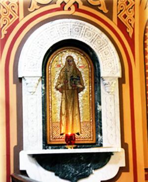 Икона преподобномученицы великой княгини Елисаветы Московской в православном храме святой Марии Магдалины в Гефсиманском саду