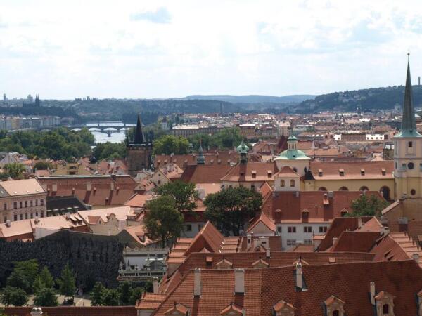 Вид на Прагу из Пражского Града