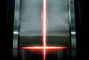 Мистический триллер «Дьявол». Четверо в лифте, не считая Люцифера?