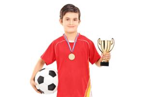 Нужны ли детям спортивные добавки?