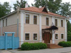 Как родовое гнездо помещиков Верещагиных превратилось в дом-музей знаменитого русского художника?
