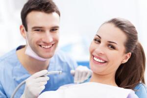 Каковы основные направления работы стоматологов?