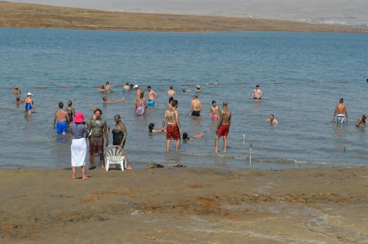 Мертвое море. Здесь обязательно стоит побывать