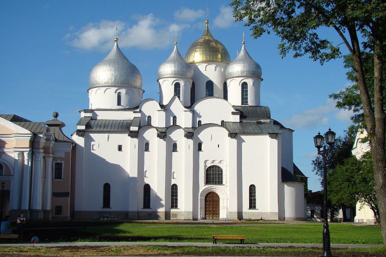 Собо́р Свято́й Софи́и — главный православный храм Великого Новгорода, созданный в 1045—1050 годах