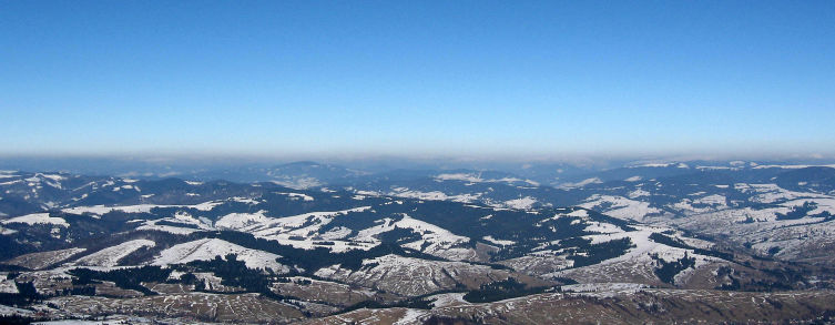 Панорама Карпатских гор, вид с Боржавского массива