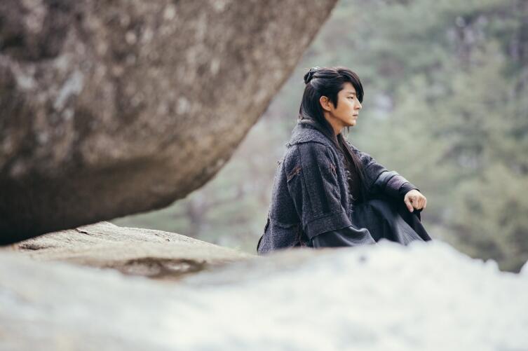 Ли Джун Ки в роли принца Ван Со 