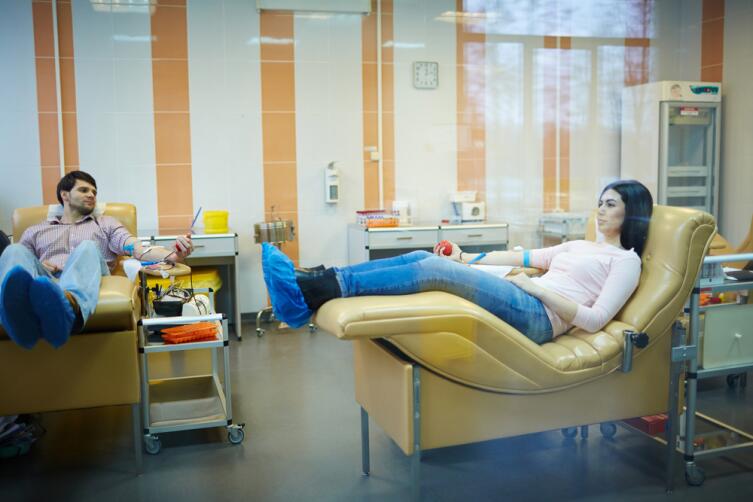 Национальный день донора в России. Почему переливание крови безопасно?