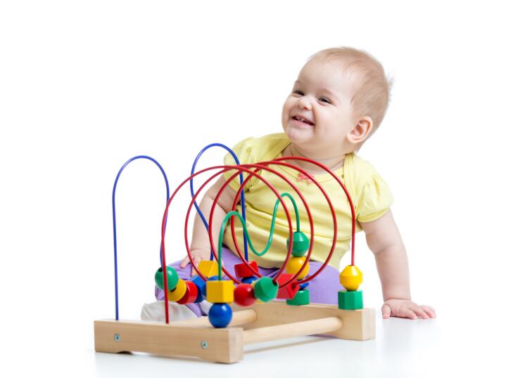 Как выбрать игрушку ребенку до 1 года?