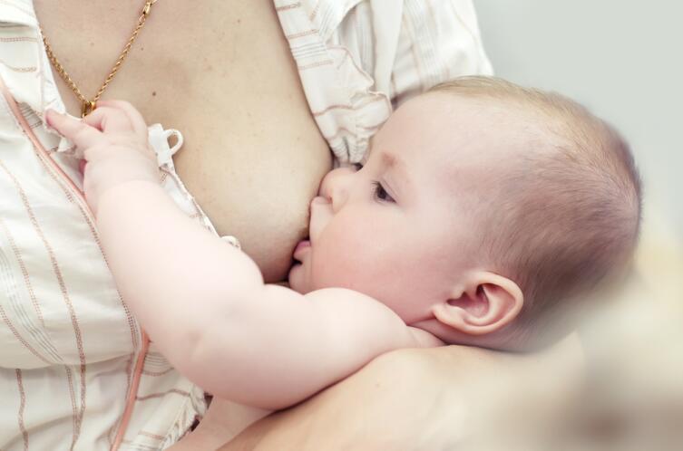 Как кормить ребенка грудью с удовольствием? Разоблачение мифов