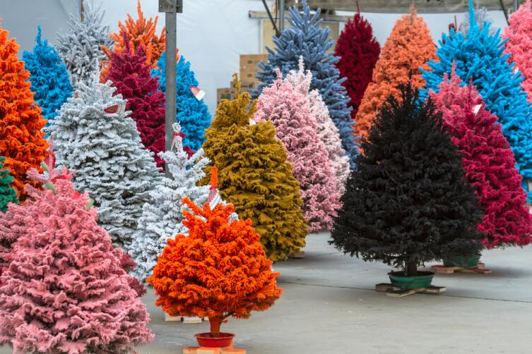 Разноцветные рождественские елки