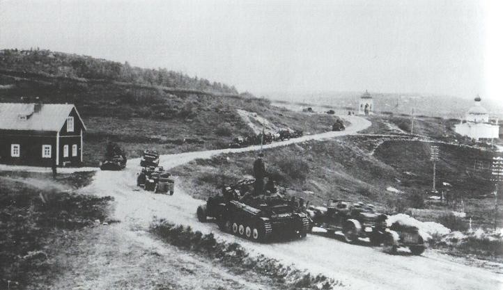 Немецкие войска входят в Петсамо (Печенга). Июнь 1941 г.