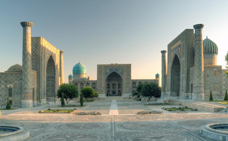 Архитектурный ансамбль Регистана