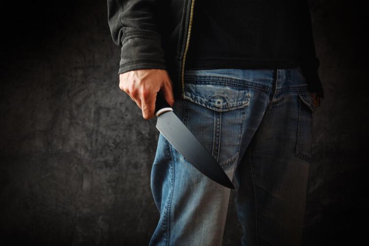 Можно ли носить нож для самообороны? Ни в коем случае!