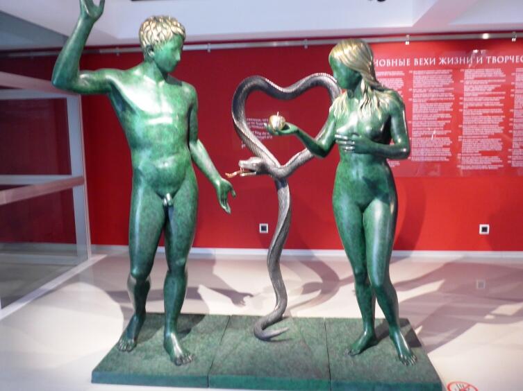 Чем поразила выставка скульптур Сальвадора Дали в Санкт-Петербурге?