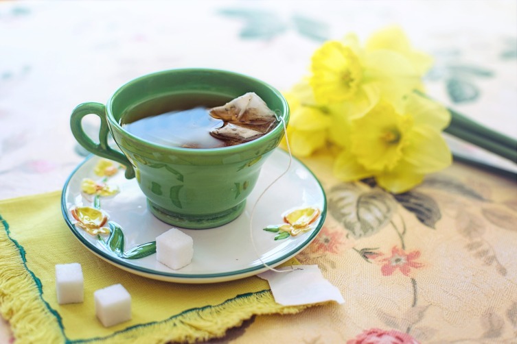 Зеленый чай повышает тонус и активность, притупляет чувство голода