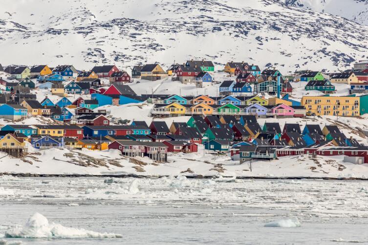 Илулиссат - город в Гренландии
