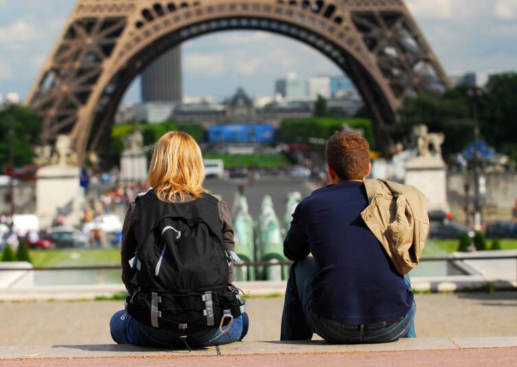 Чем Париж отличается от наших городов, а наши люди - от парижан?