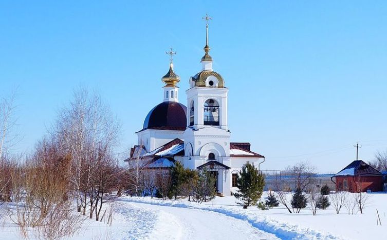 Средне-Никольский женский монастырь, был основан, как старообрядческий ужской монастырь, но в 1837 г. преобразован в единоверческий
