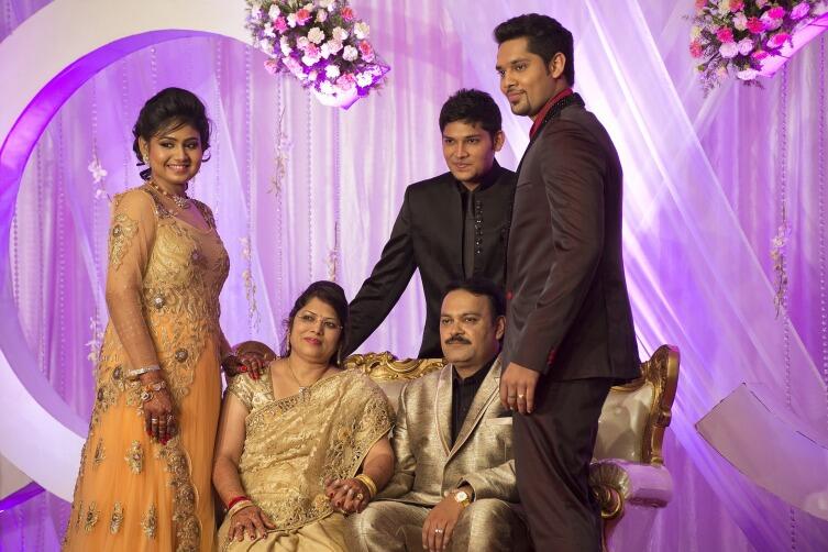 Почему в каждом индийском фильме - свадьба?