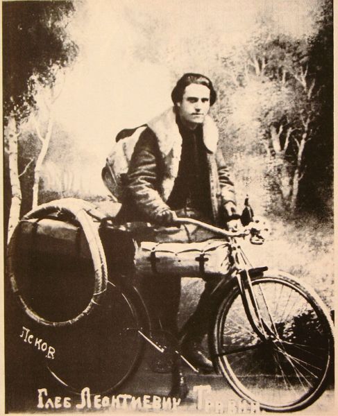 Глеб Травин на своем велосипеде