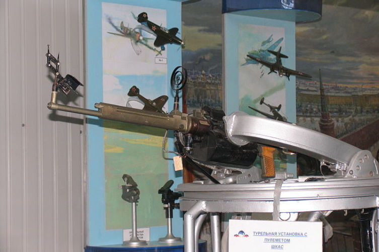 Турельный вариант пулемёта ШКАС в экспозиции Музея ВВС