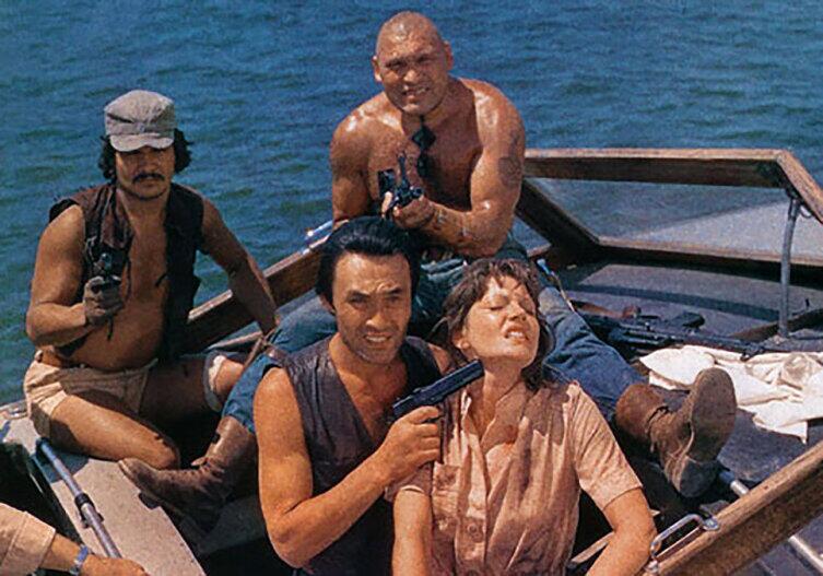 Какой фильм является рекордсменом советского проката? «Пираты ХХ века»