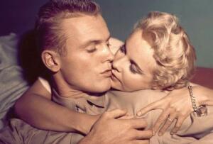 Любовные баллады 1950-х. Какова история песен об опасной, юной и несерьёзной любви?