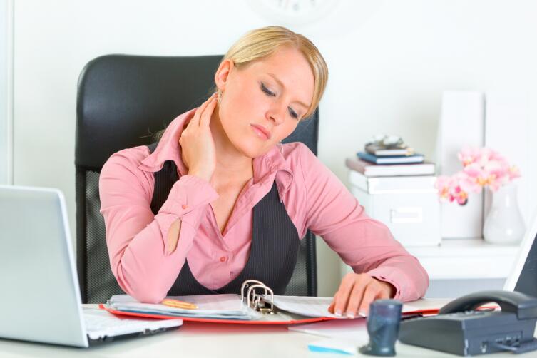 Усталость и головная боль могут быть проявлением обезвоживания