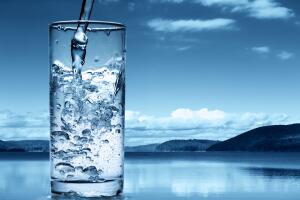 Как получить питьевую воду из воздуха?