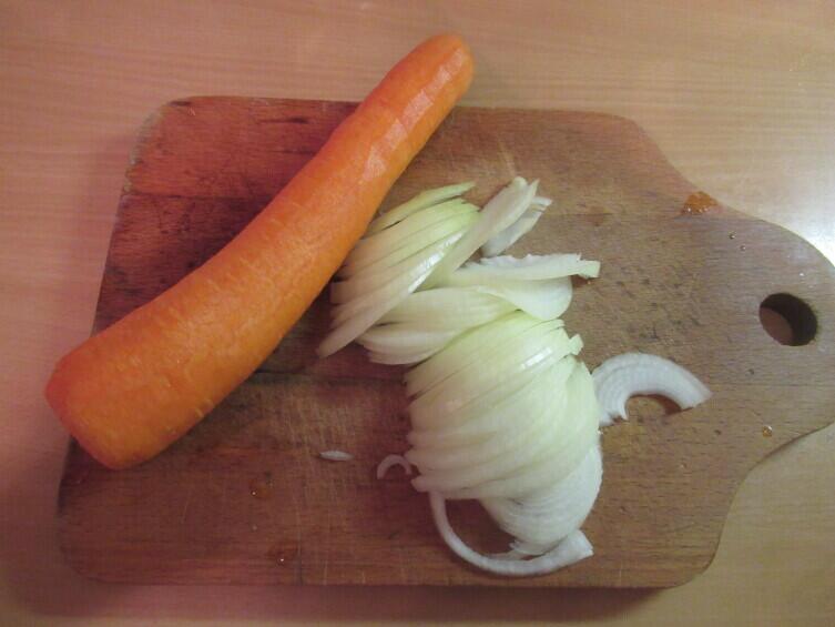 Без лука и моркови перлотто не приготовить
