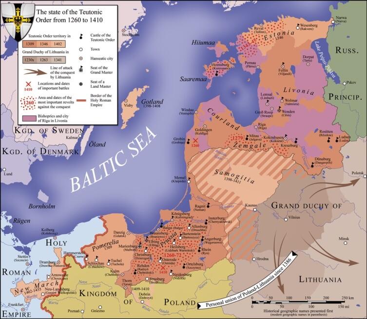 Территория государства Тевтонского ордена в период между 1260 и 1410 годами; места и даты важнейших битв, включая Грюнвальдскую, обозначены красными скрещёнными мечами