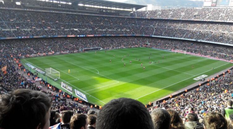 Любите ли вы футбол? Воспоминания о посещении стадиона Камп Ноу в Барселоне. Часть 2