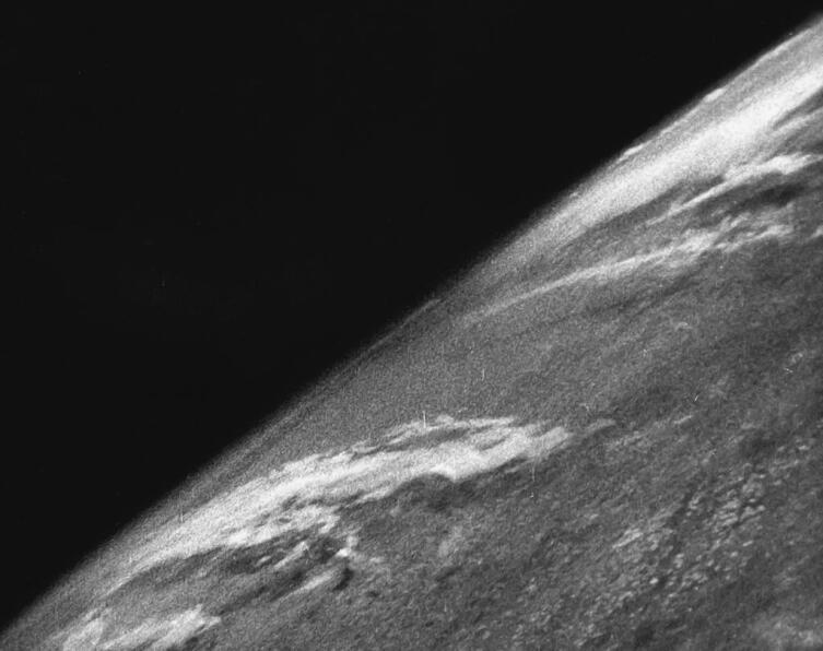 Фотографии планеты Земля, сделанные 24 октября 1946 года на суборбитальной ракете V-2