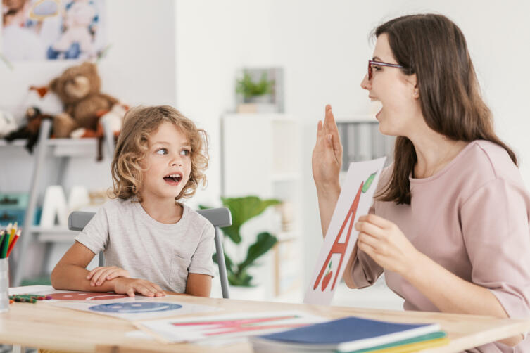 На заметку родителям: как вырастить ребенка-билингва?