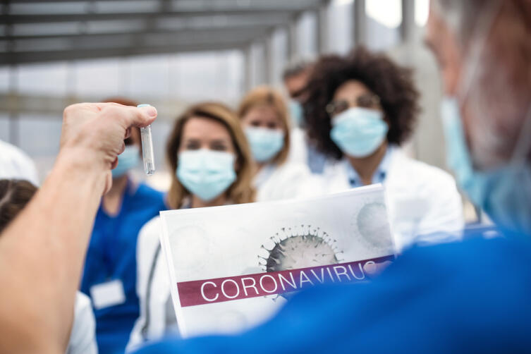 Повысится ли риск заразиться коронавирусом с наступлением зимы?