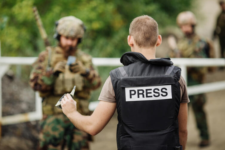 Какова история военной журналистики?