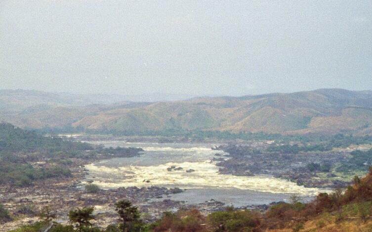 Водопад Инга, один из водопадов сети Ливингстона, Конго