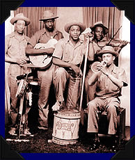 Memphis Jug Band, ранняя блюзовая группа, лирическое содержание и ритмичное пение которой предшествовали рэпу