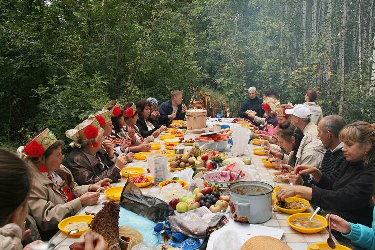 Праздник Осенины в родовом экопоселении «Кореньские родники». Белгородская область, 2013 г.