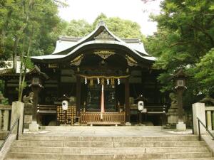 Храм Окадзаки в Киото, его основной символ – кролик, покровитель рождаемости