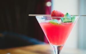 Тест о популярных алкогольных коктейлях. Угадаете ли вы их составляющие?