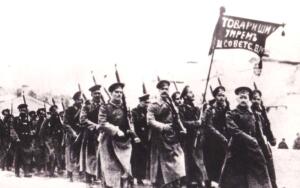 Что подарить мужчине на 23 февраля?